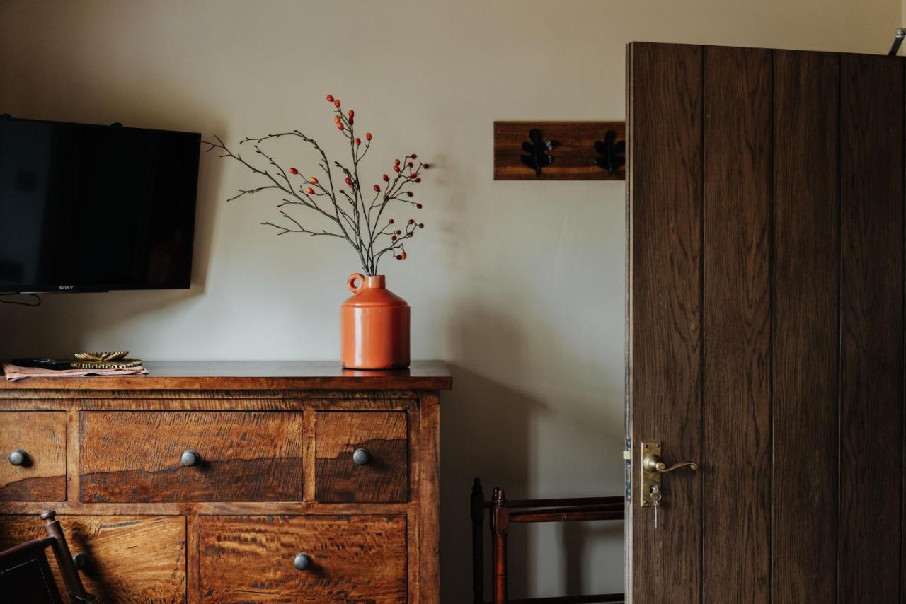 The Shepherds Huts & The Well Lodge At Ormesby Manor Ormesby Saint Michael 외부 사진